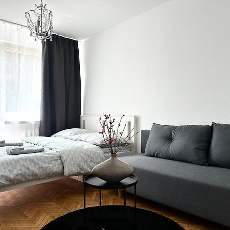 Wita Stwosza Apartment - Self Check-In 20H วรอตซวาฟ ภายนอก รูปภาพ