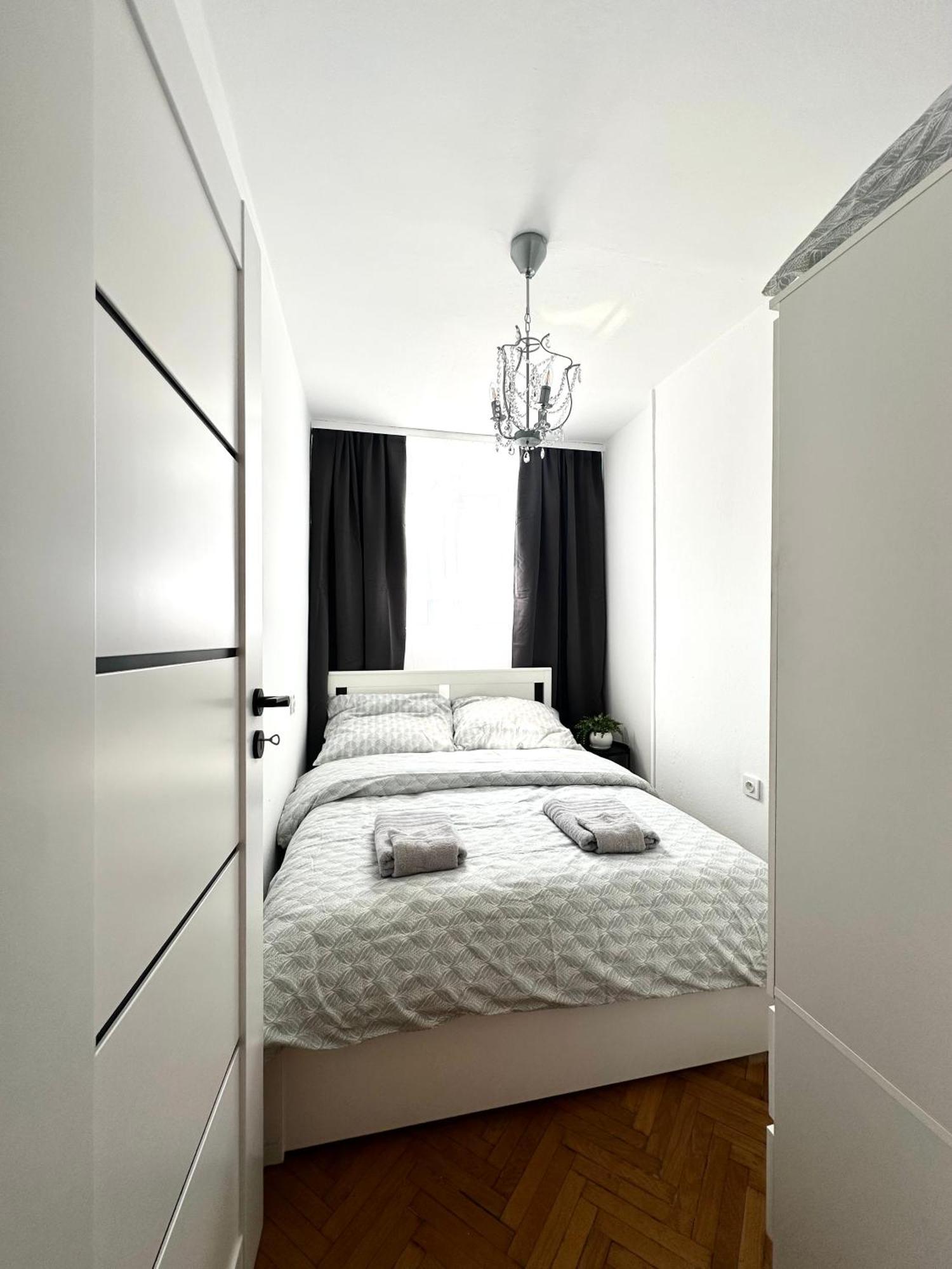 Wita Stwosza Apartment - Self Check-In 20H วรอตซวาฟ ภายนอก รูปภาพ